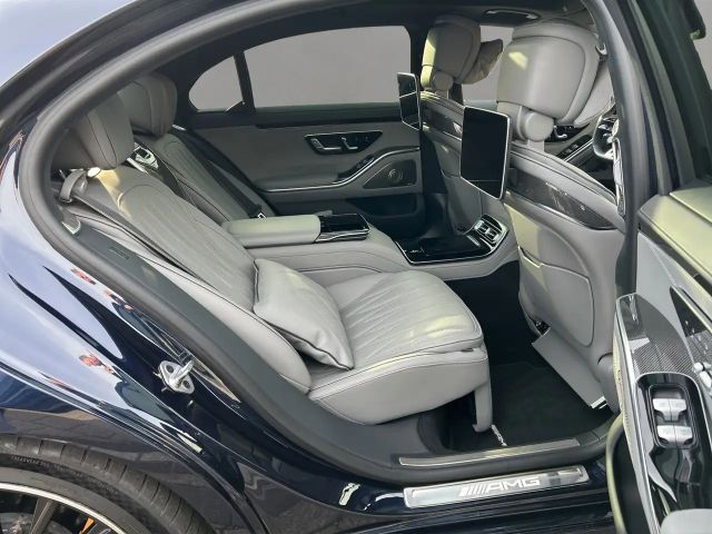 Mercedes-Benz S 63 AMG