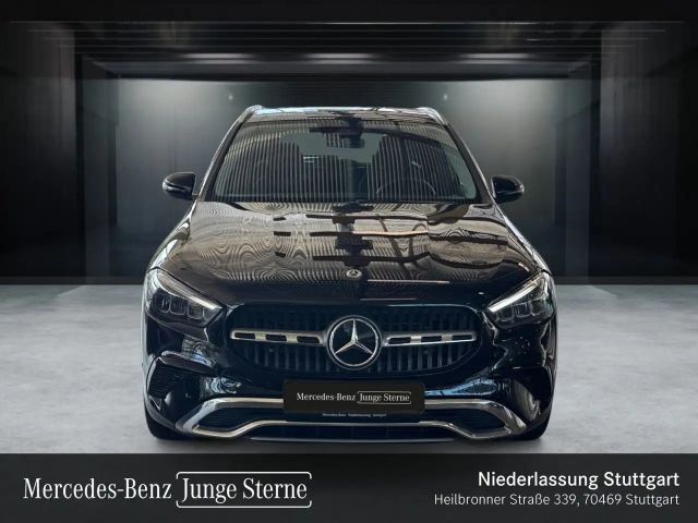 Mercedes-Benz GLA 220