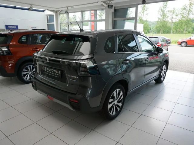 Suzuki SX4 S-Cross