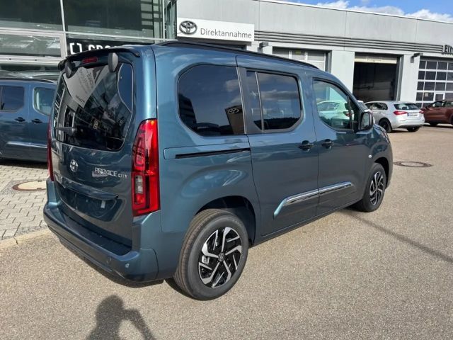 Toyota Proace City