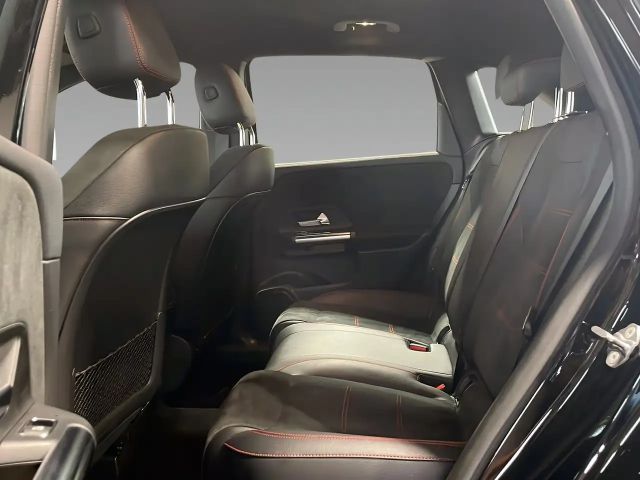 Mercedes-Benz B 250