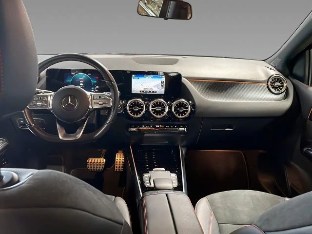Mercedes-Benz B 250