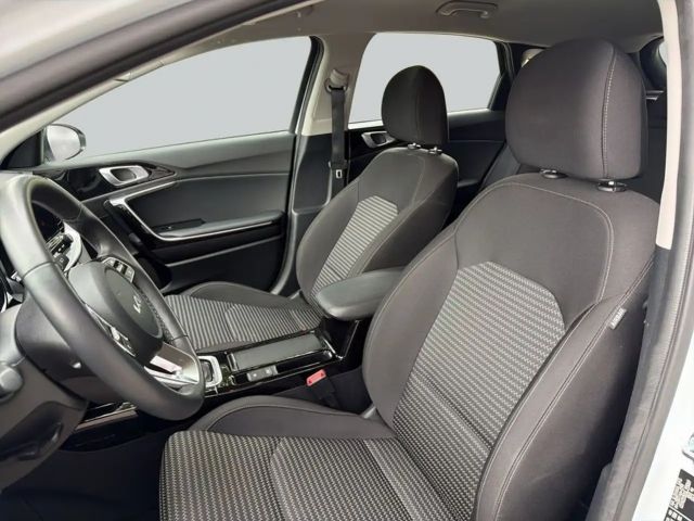 Kia Ceed / cee'd