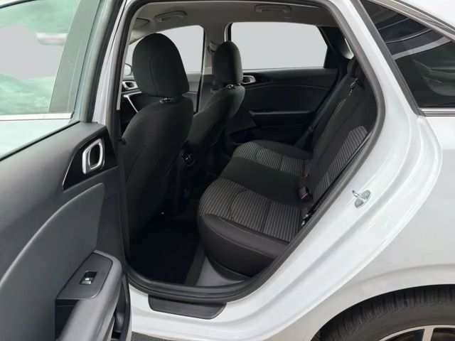 Kia Ceed / cee'd