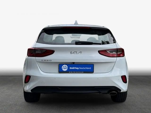 Kia Ceed / cee'd