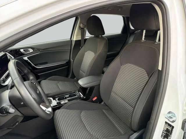 Kia Ceed / cee'd