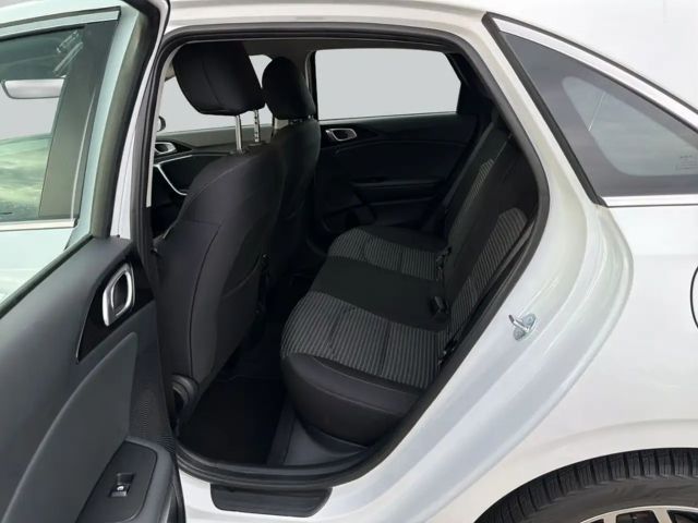 Kia Ceed / cee'd