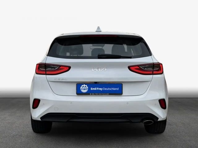 Kia Ceed / cee'd