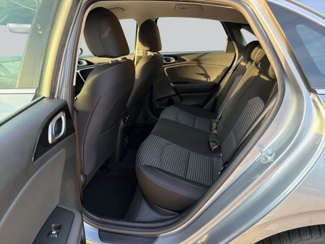 Kia Ceed / cee'd