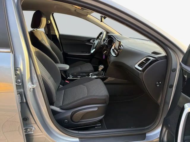 Kia Ceed / cee'd