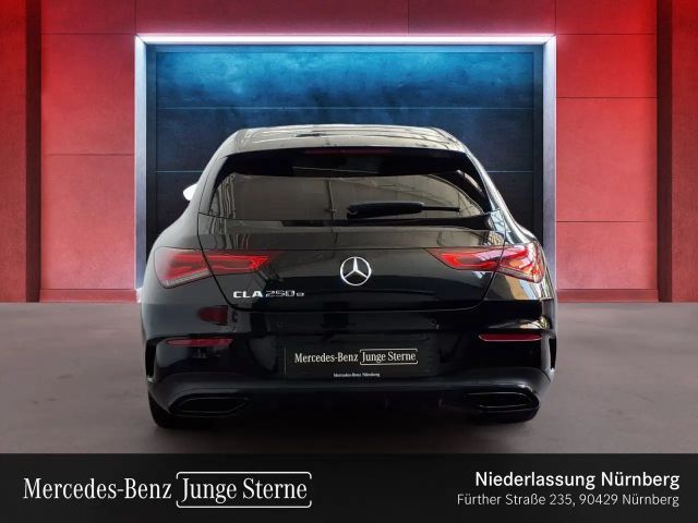 Mercedes-Benz CLA 250