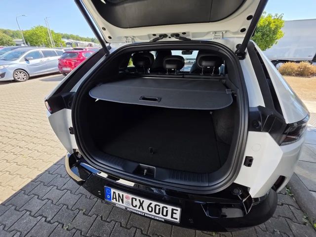Mazda CX-6e