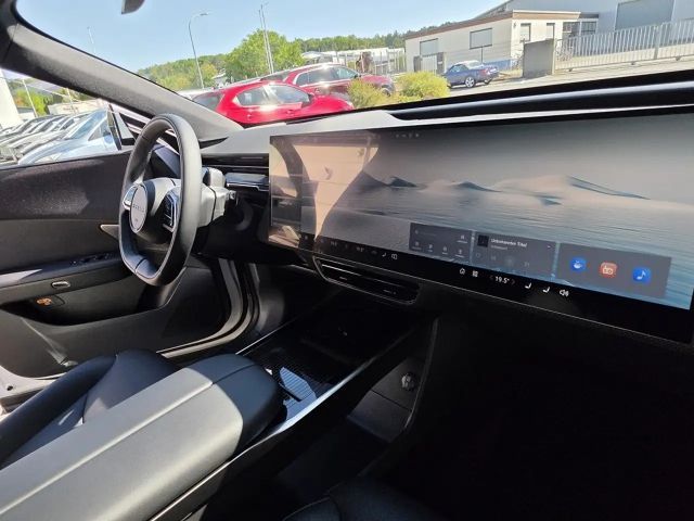 Mazda CX-6e
