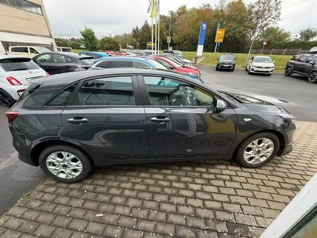 Kia Ceed / cee'd