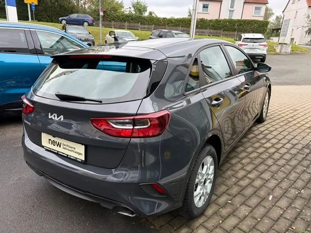Kia Ceed / cee'd