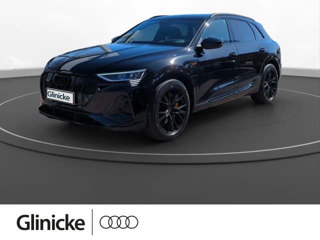 Audi e-tron 86 kWh quattro S line Navi AHK Pano PDC S 2022 Elektrisch