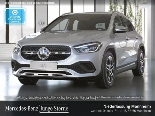 Mercedes-Benz GLA 180