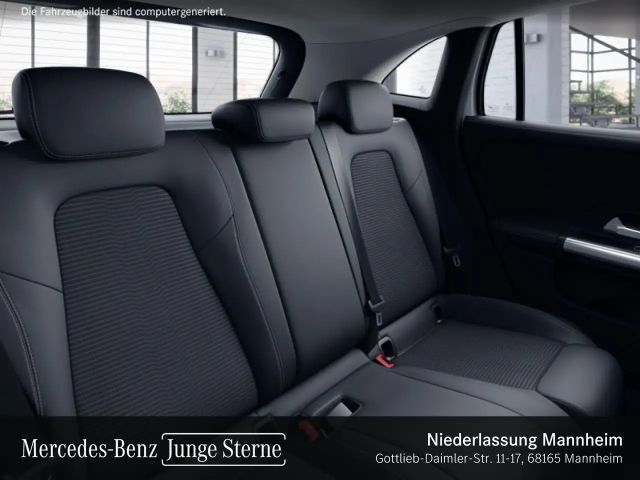Mercedes-Benz GLA 180