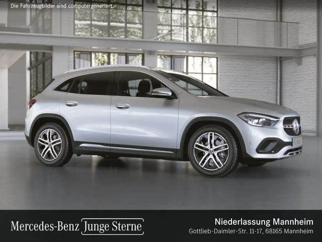Mercedes-Benz GLA 180