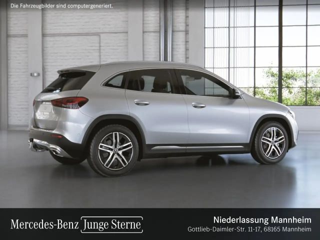 Mercedes-Benz GLA 180
