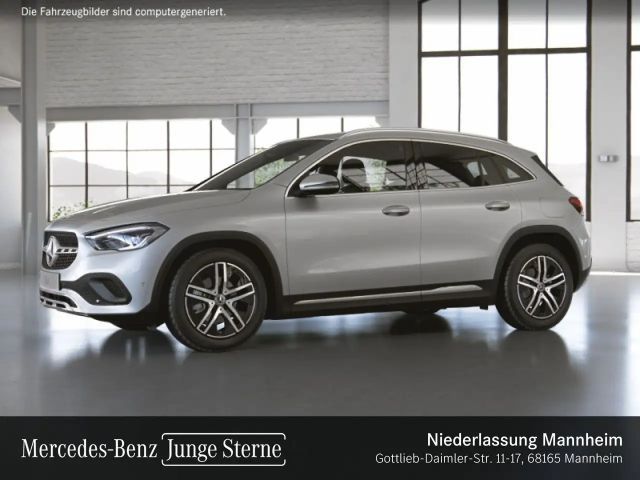 Mercedes-Benz GLA 180