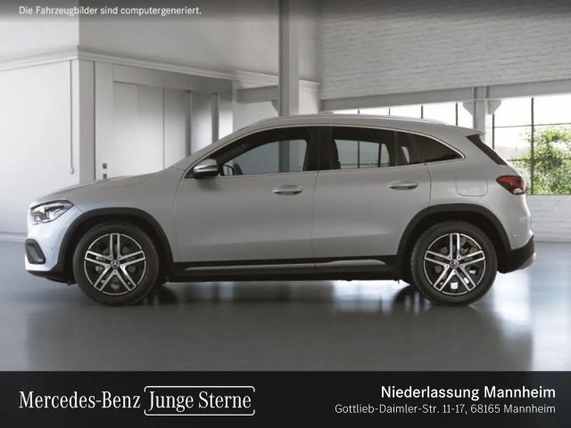 Mercedes-Benz GLA 180