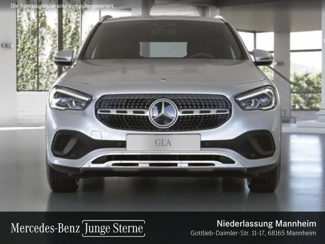 Mercedes-Benz GLA 180