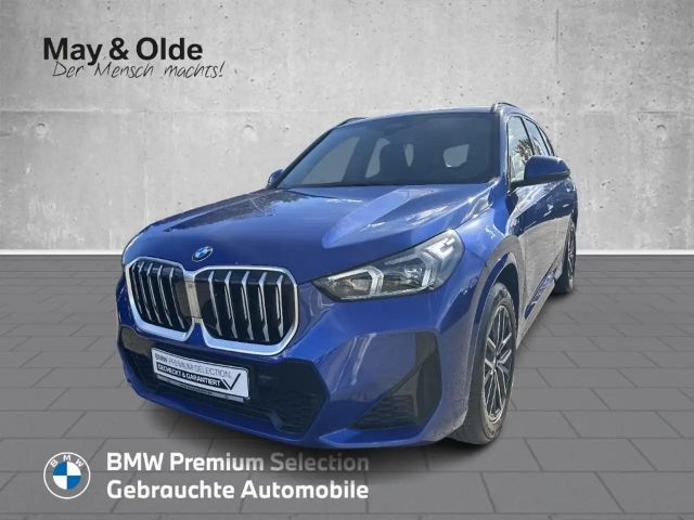 BMW X1 sDrive18i Sportpaket AD Panorama Navi Digitales Co 2026 Benzine