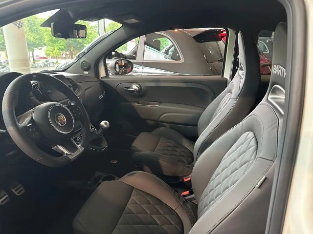 Abarth 695
