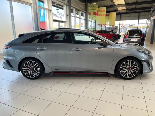 Kia ProCeed / pro_cee'd