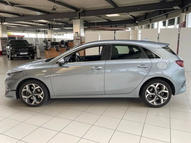 Kia Ceed / cee'd