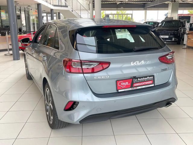 Kia Ceed / cee'd