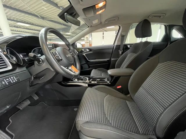 Kia Ceed / cee'd
