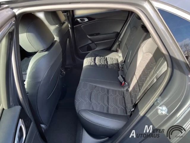 Kia Ceed / cee'd