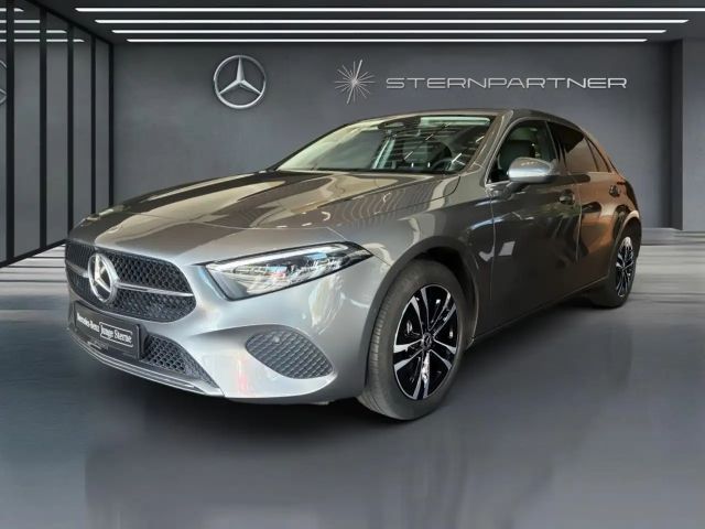 Mercedes-Benz A 250 e PROGRESSIVE.ADVANCED+AHK+KAMERA+MBUX 2023 Hybride / Benzine