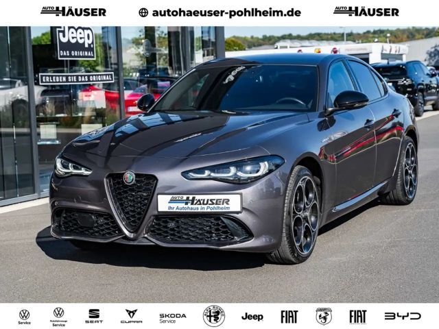 Alfa Romeo Giulia Veloce 2.0 Turbo AT8 Q4 EL. SITZE NAVI KAMERA MATR 2023 Benzine