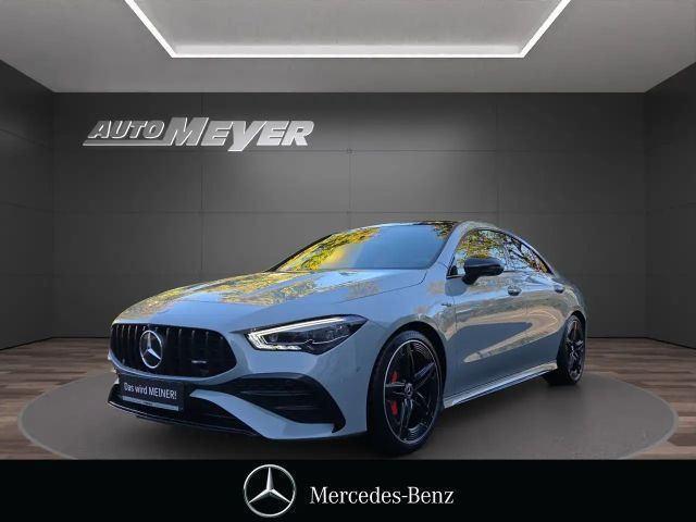 Mercedes-Benz CLA 35 AMG