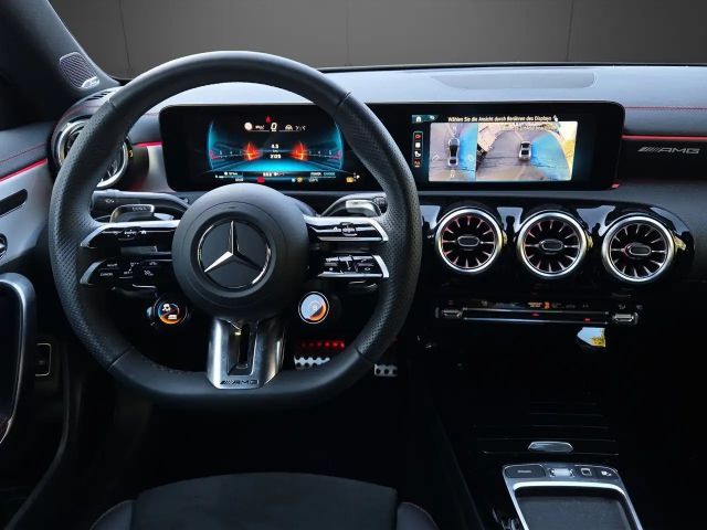 Mercedes-Benz CLA 35 AMG