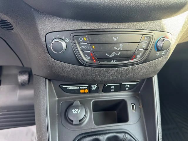 Ford Transit Courier
