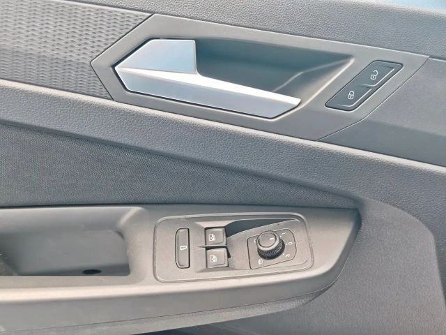 Ford Grand Tourneo