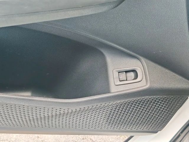 Ford Grand Tourneo