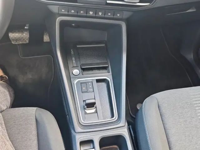 Ford Grand Tourneo