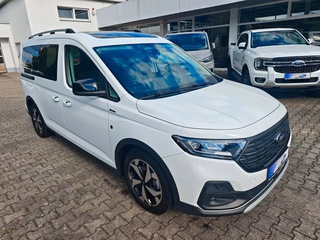 Ford Grand Tourneo