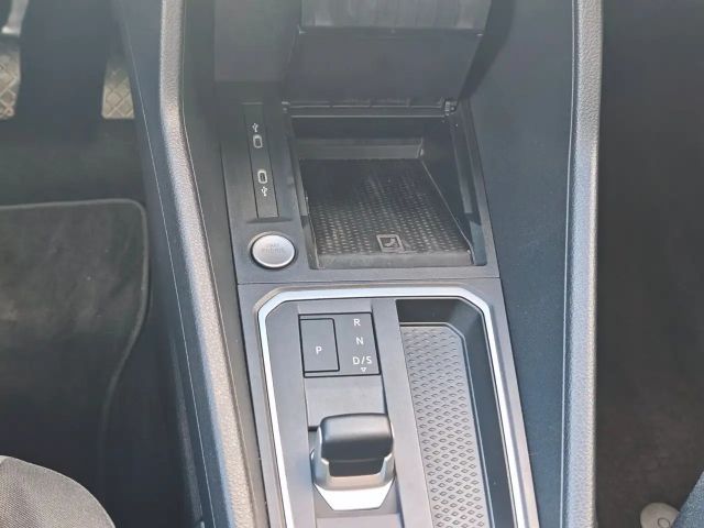Ford Grand Tourneo