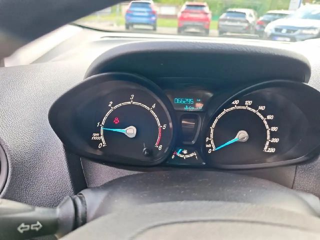 Ford Transit Courier