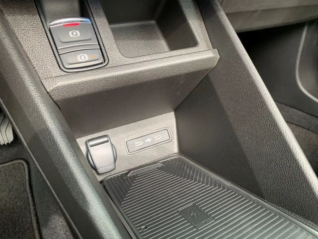 Renault R 4