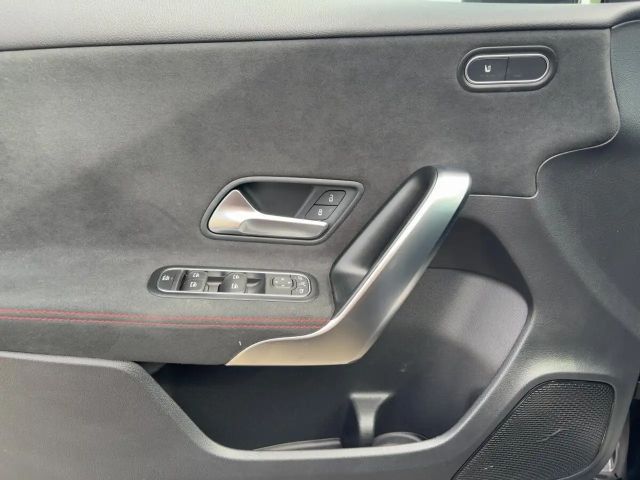 Mercedes-Benz A 35 AMG