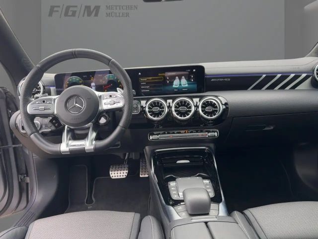 Mercedes-Benz CLA 35 AMG