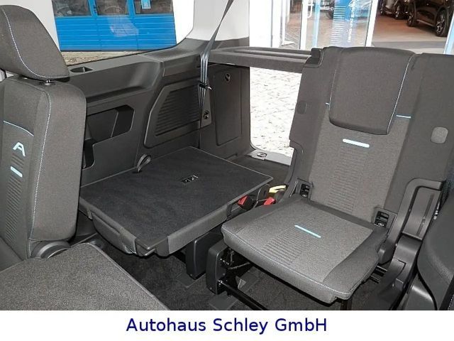 Ford Grand Tourneo