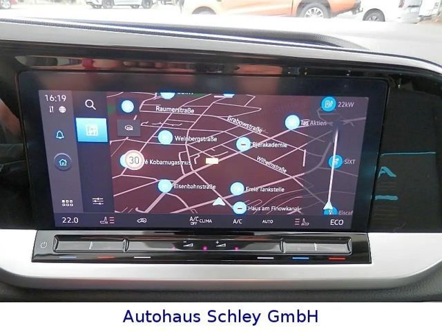 Ford Grand Tourneo
